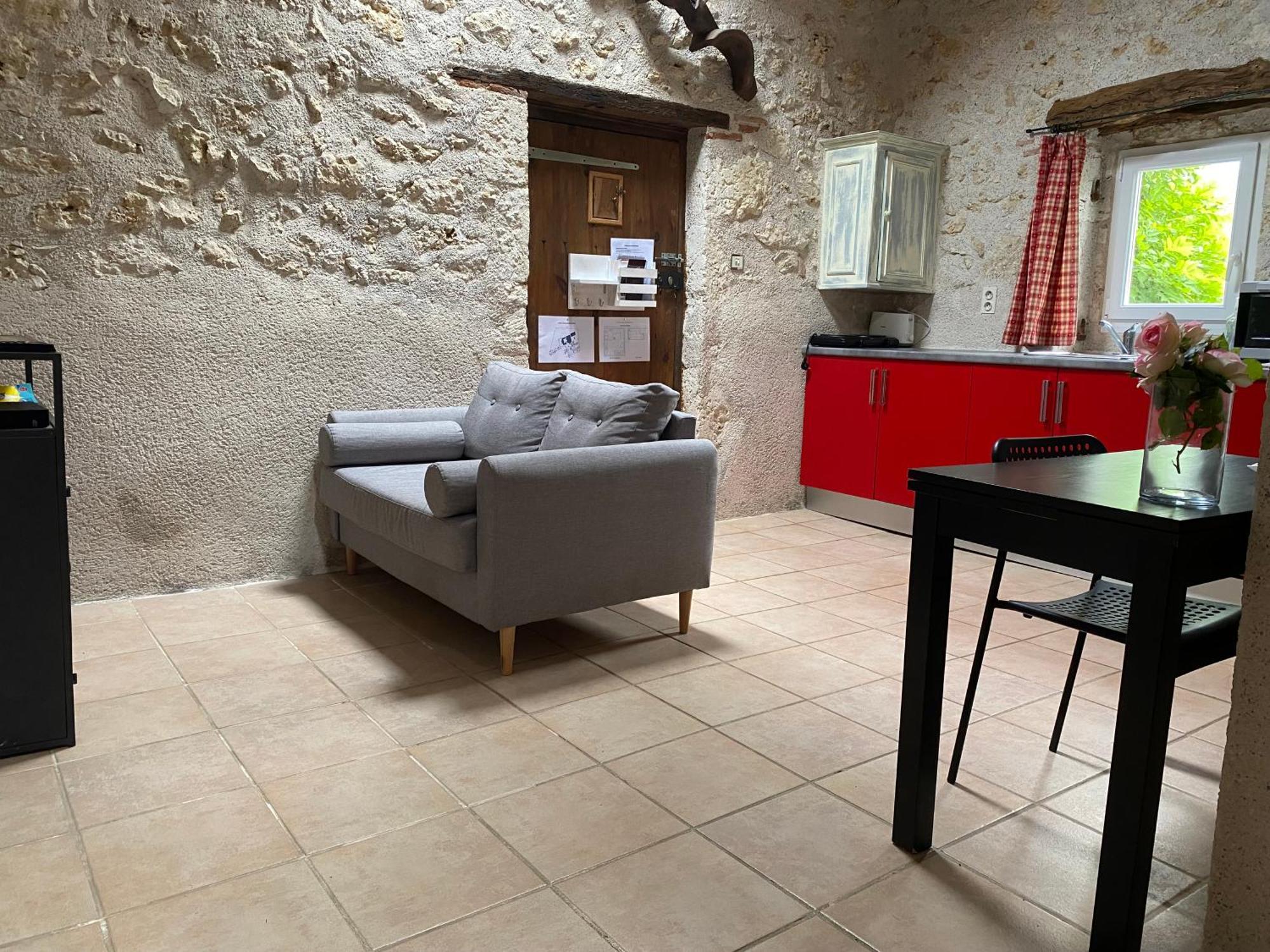 מלון Sainte-Colombe-de-Villeneuve Domaine De Villot מראה חיצוני תמונה